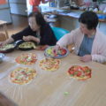 所沢より　　ピザ作り♪